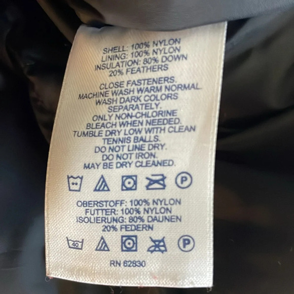 Lands End Down puffer vest black size small 6/8 snaps warm comfortable winter - Picture 5 of 5